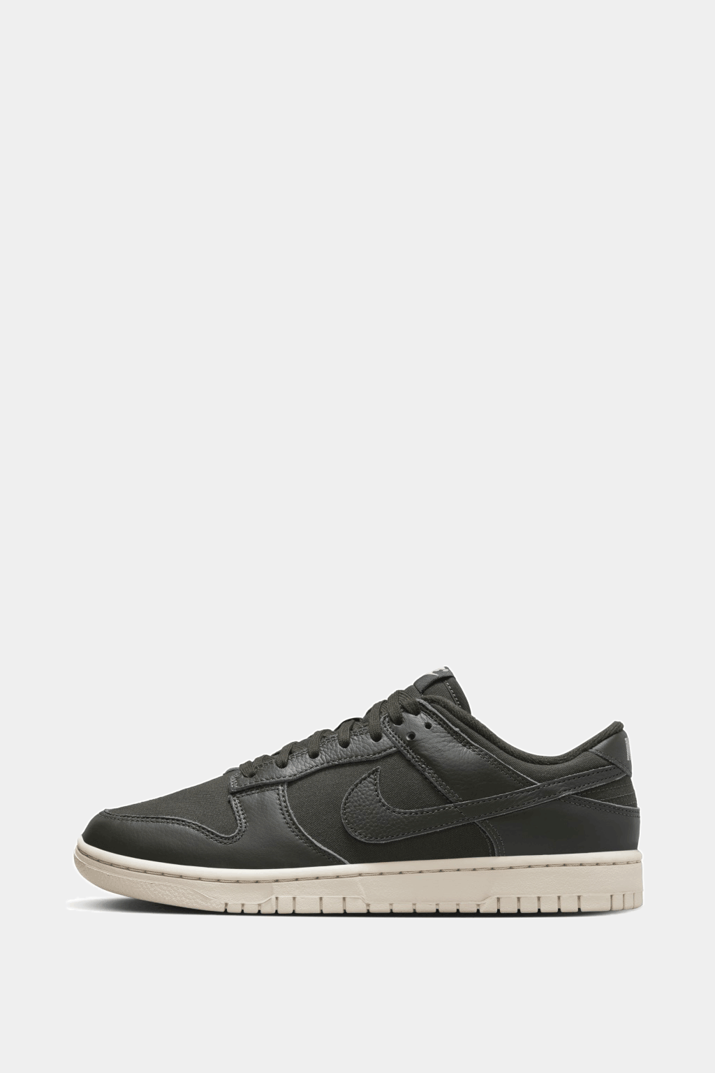 Nike - Dunk Low Retro Prm