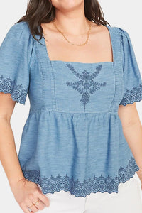 Thumbnail for Old Navy - Flutter-sleeve Embroidered Tie-back Top