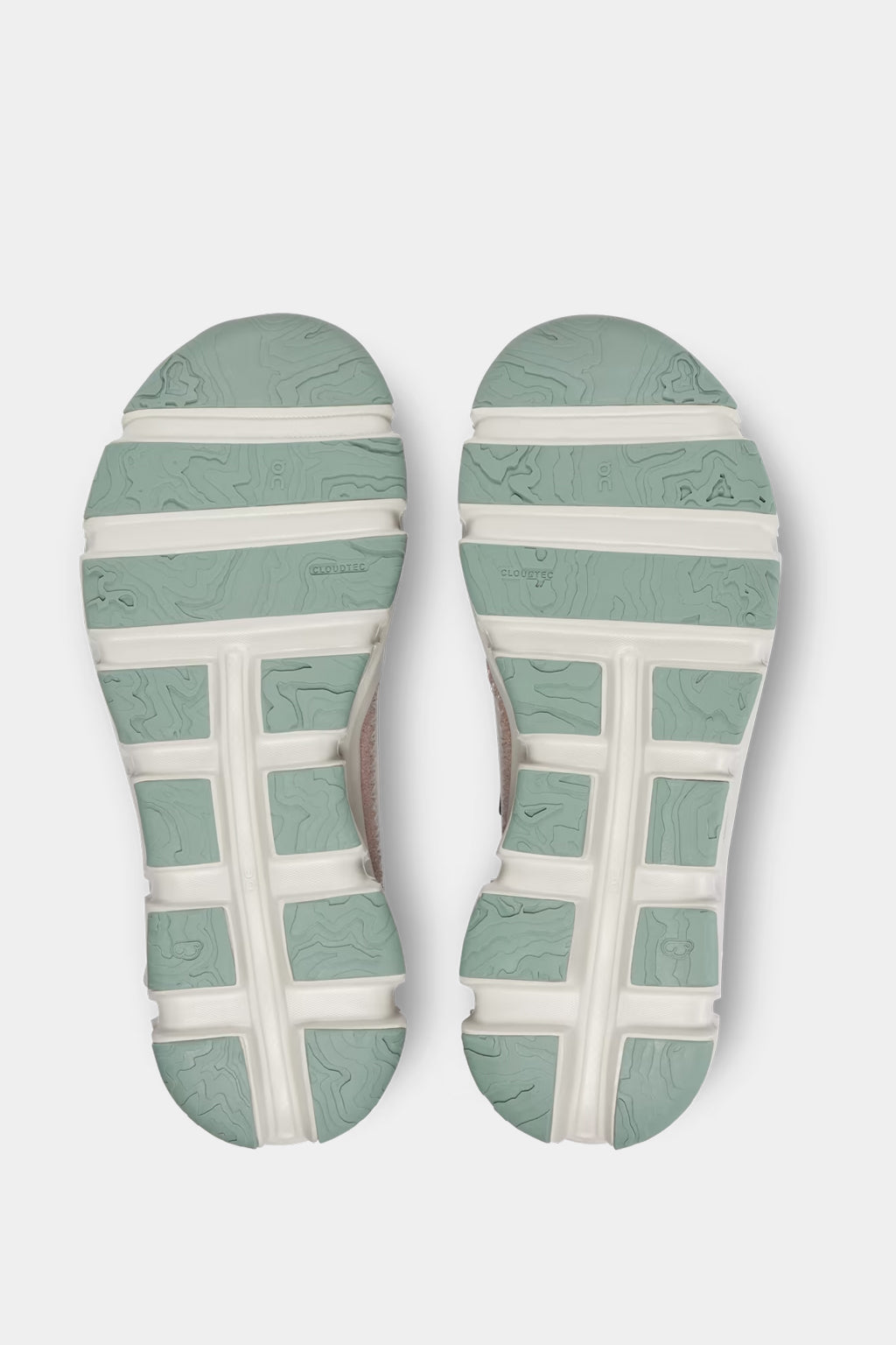 ON Running - Cloudaway Shoes