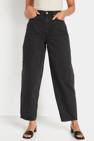 Old Navy - Extra High-Waisted Non-Stretch Black Balloon Ankle Jeans for Women