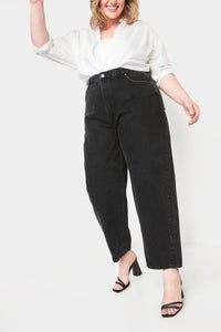 Thumbnail for Old Navy - Extra High-Waisted Non-Stretch Black Balloon Ankle Jeans for Women