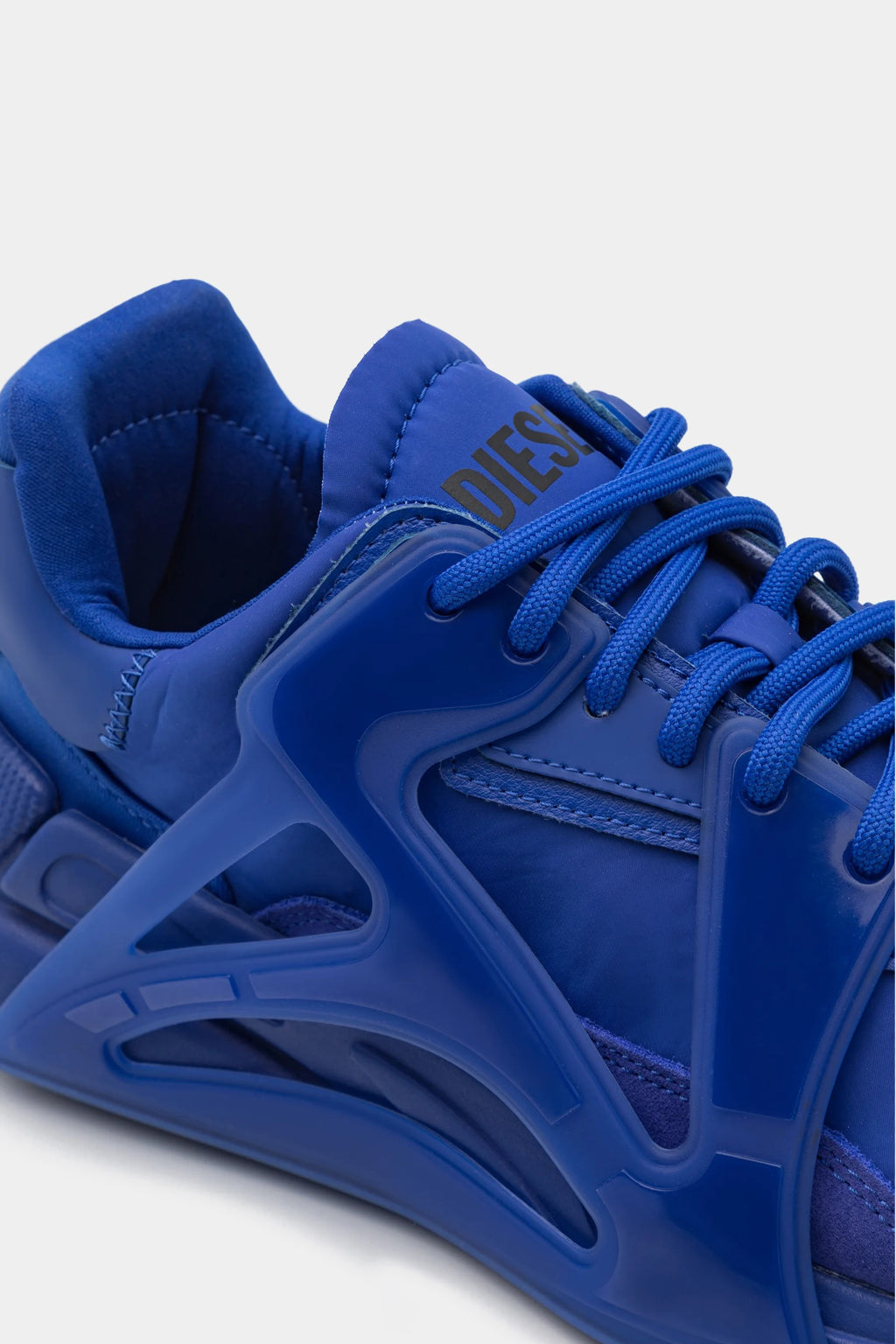 Diesel trainers deals